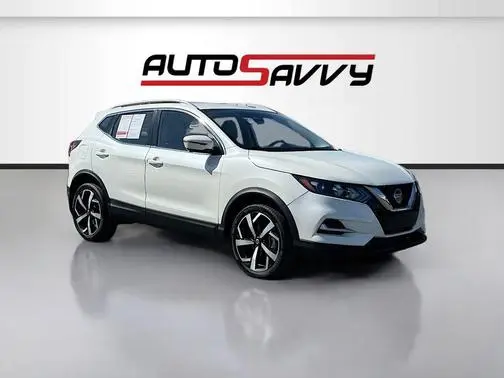 2022 Nissan Rogue Sport SL FWD photo
