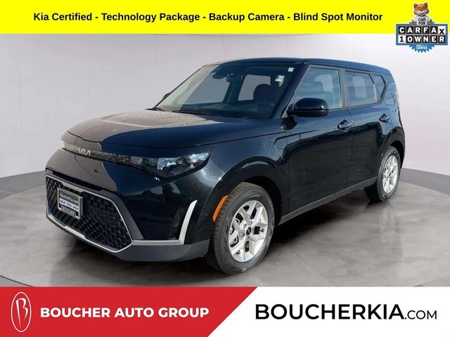 2023 Kia Soul LX FWD photo