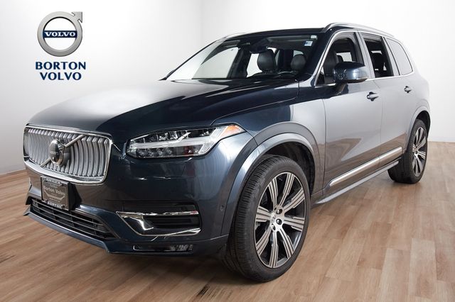 2023 Volvo XC90 Ultimate AWD photo