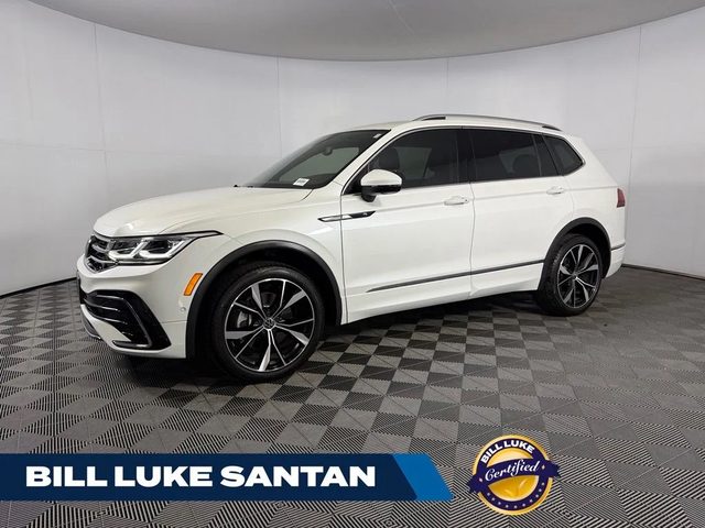 2023 Volkswagen Tiguan SEL R-Line AWD photo