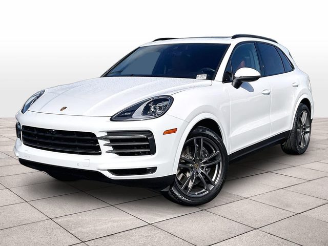 2023 Porsche Cayenne Platinum Edition AWD photo