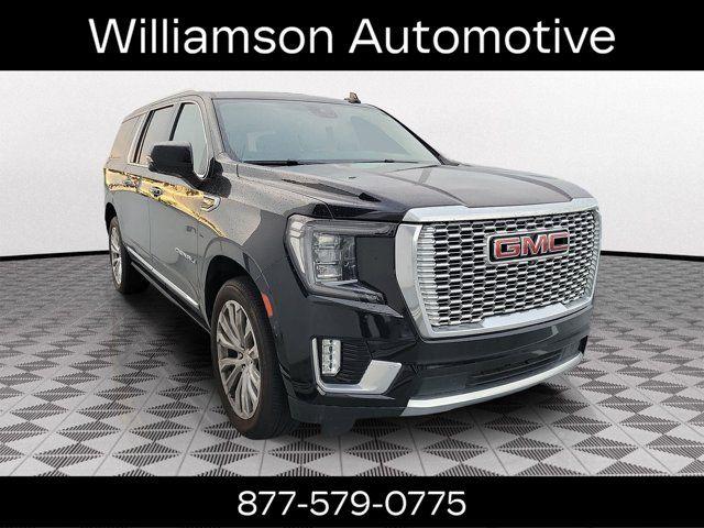 2023 GMC Yukon XL Denali 4WD photo