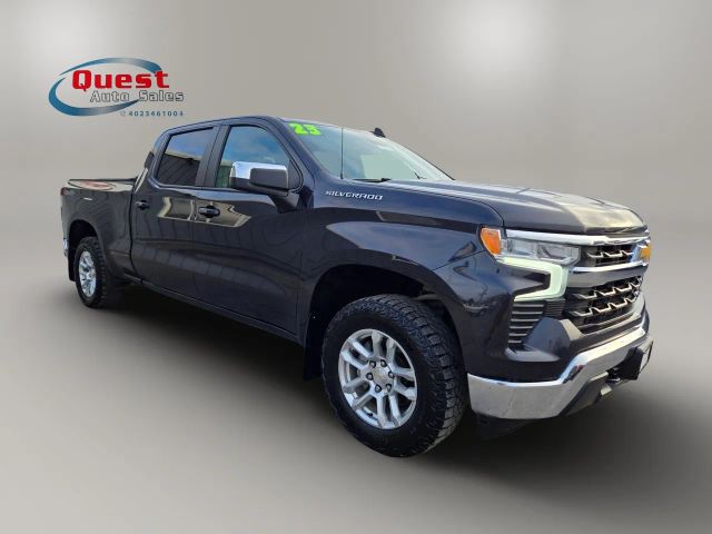 2023 Chevrolet Silverado 1500 LT 4WD photo