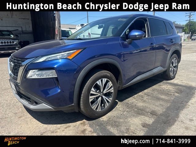 2021 Nissan Rogue SV FWD photo