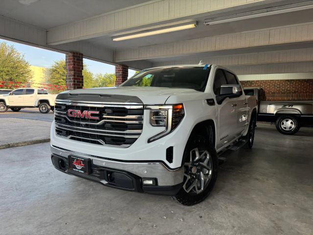 2023 GMC Sierra 1500 SLT 4WD photo