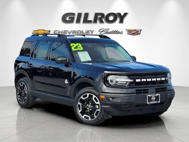 2023 Ford Bronco Sport Outer Banks 4WD photo