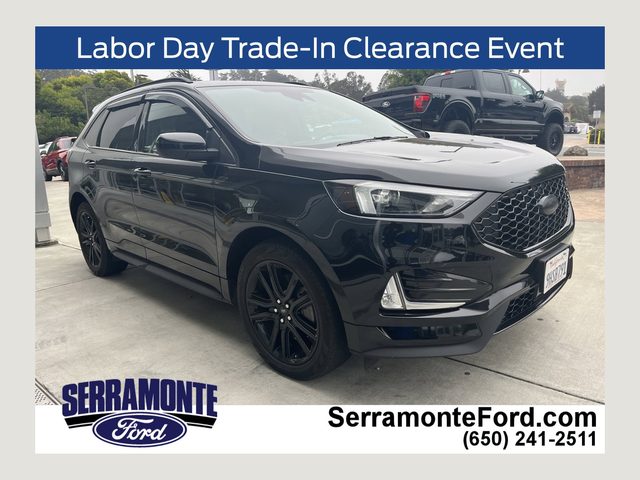 2023 Ford Edge ST-Line AWD photo