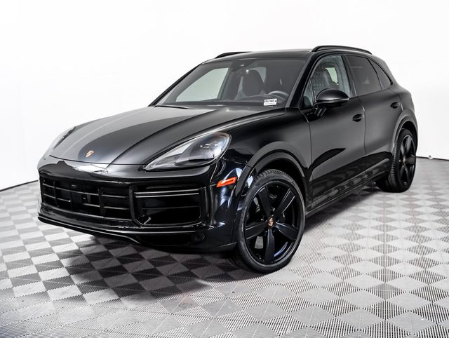 2023 Porsche Cayenne Turbo AWD photo
