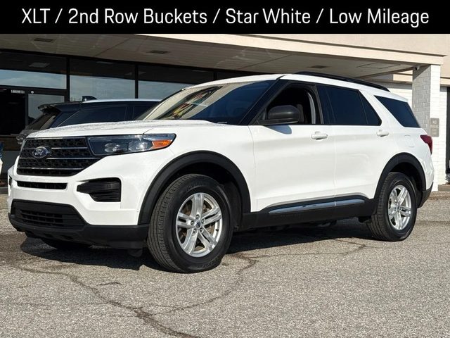 2023 Ford Explorer XLT 4WD photo