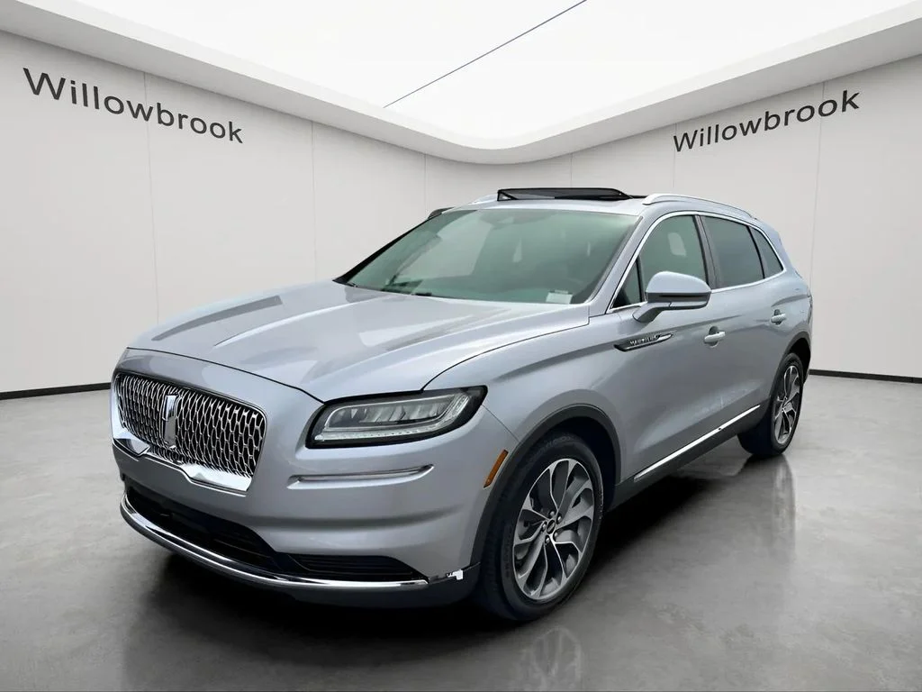 2023 Lincoln Nautilus Reserve AWD photo