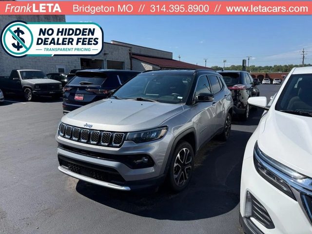 2023 Jeep Compass Limited 4WD photo