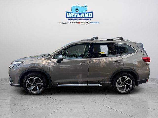 2023 Subaru Forester Touring AWD photo