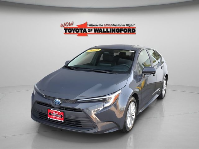 2023 Toyota Corolla Hybrid LE AWD photo