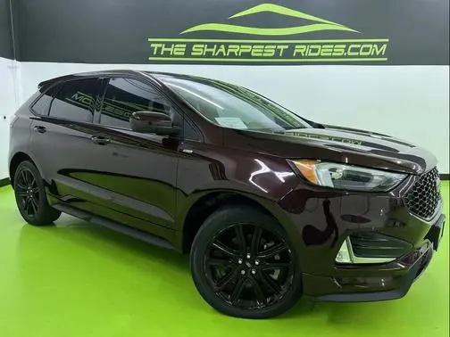 2023 Ford Edge ST-Line AWD photo
