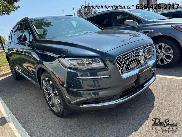 2023 Lincoln Nautilus Reserve AWD photo