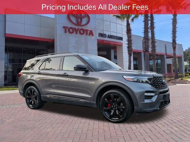 2023 Ford Explorer ST 4WD photo