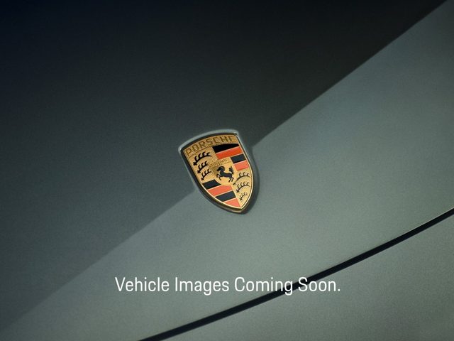 2023 Porsche Macan S AWD photo