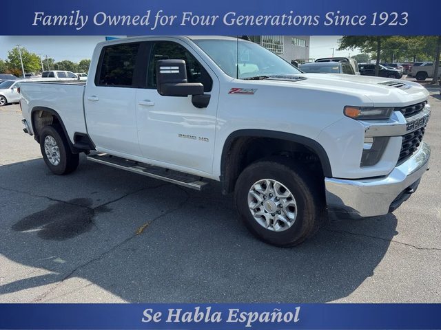 2021 Chevrolet Silverado 2500HD LT 4WD photo