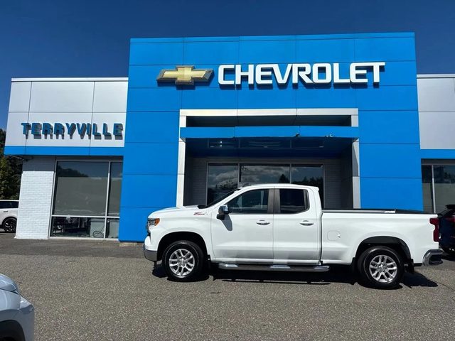 2022 Chevrolet Silverado 1500 LT 4WD photo