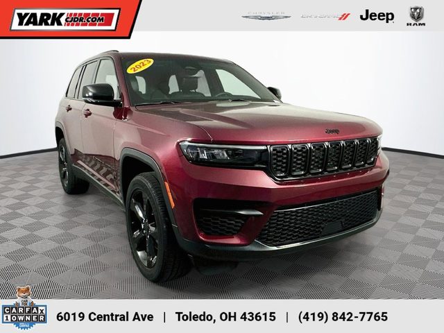 2023 Jeep Grand Cherokee Altitude 4WD photo