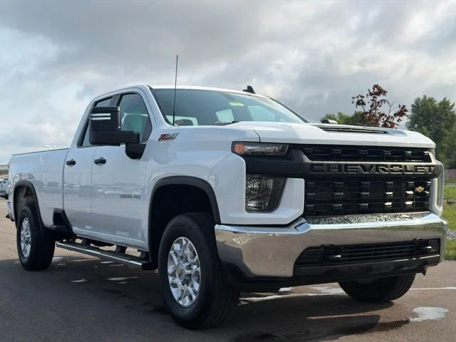 2023 Chevrolet Silverado 3500HD Work Truck 4WD photo