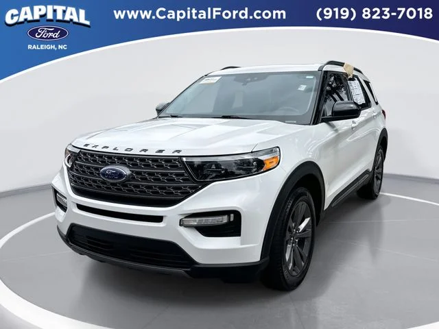 2023 Ford Explorer XLT 4WD photo