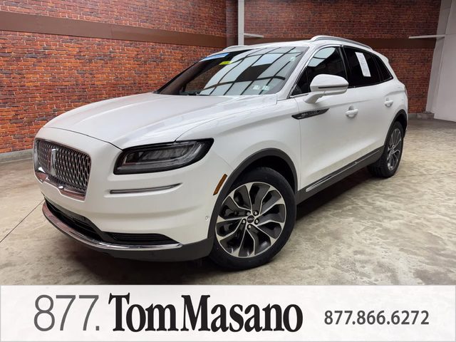 2023 Lincoln Nautilus Reserve AWD photo