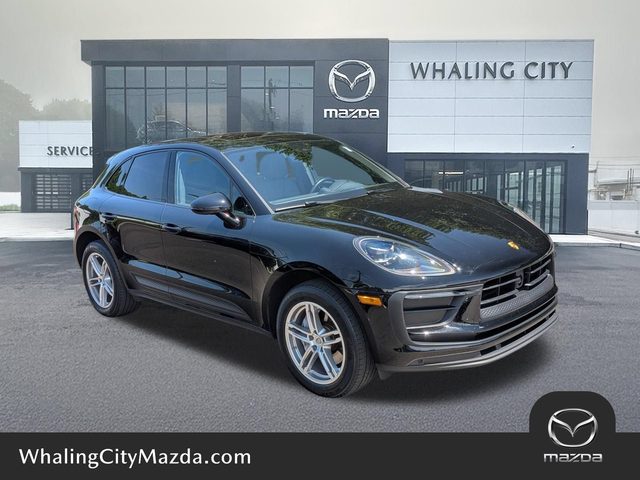 2023 Porsche Macan T AWD photo