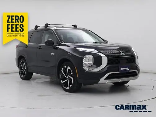 2023 Mitsubishi Outlander SE AWD photo