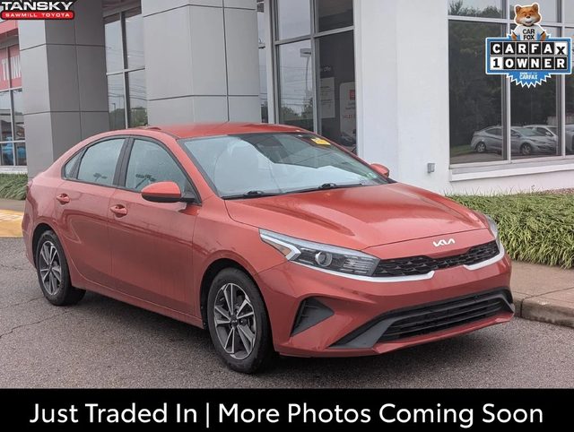 2023 Kia Forte LXS FWD photo