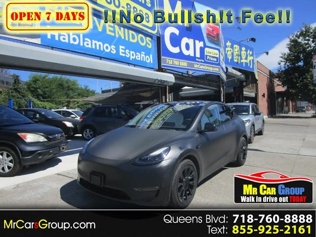 2022 Tesla Model Y Long Range AWD photo