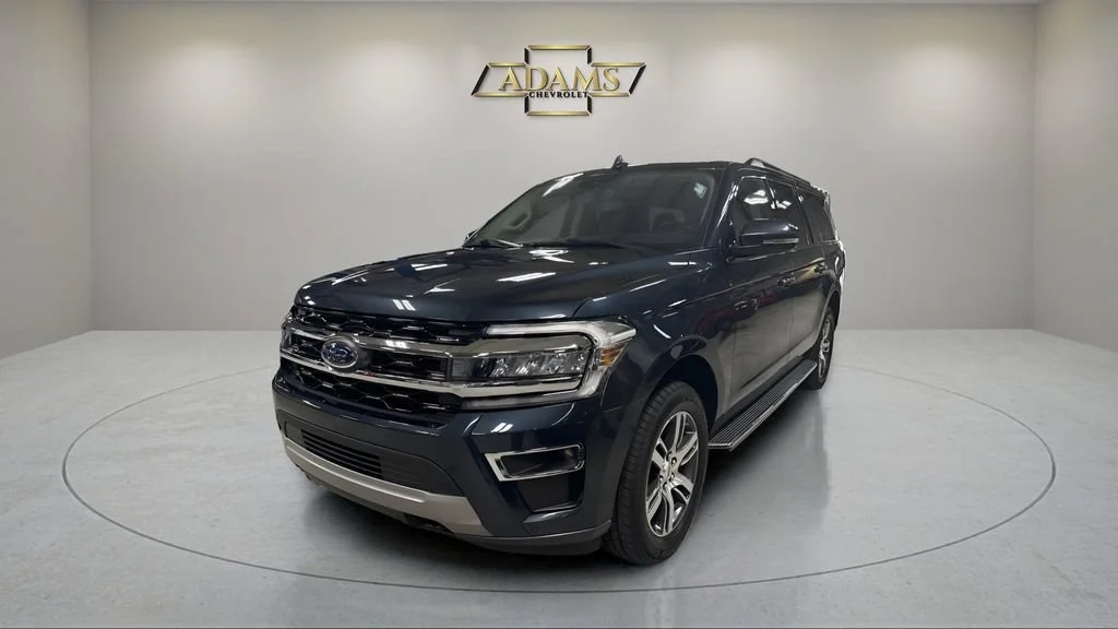2023 Ford Expedition Max Limited 4WD photo