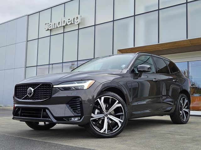 2023 Volvo XC60 Ultimate Dark Theme AWD photo