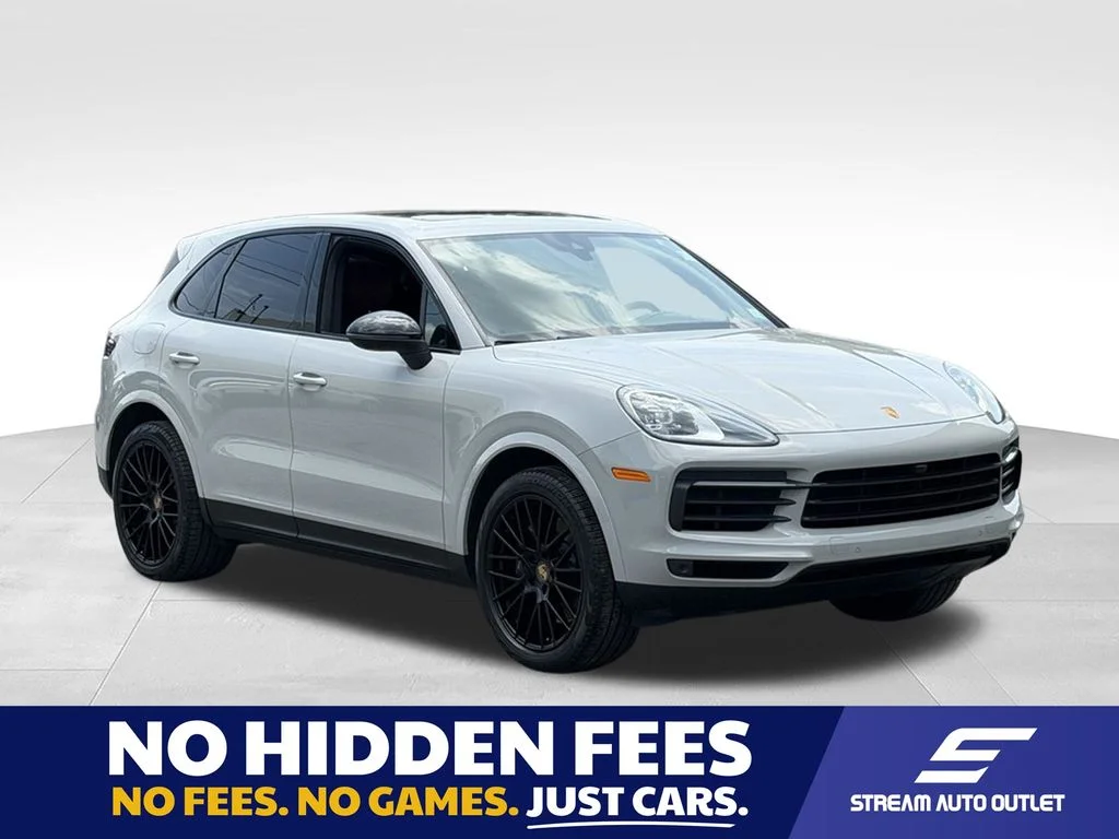 2023 Porsche Cayenne AWD photo
