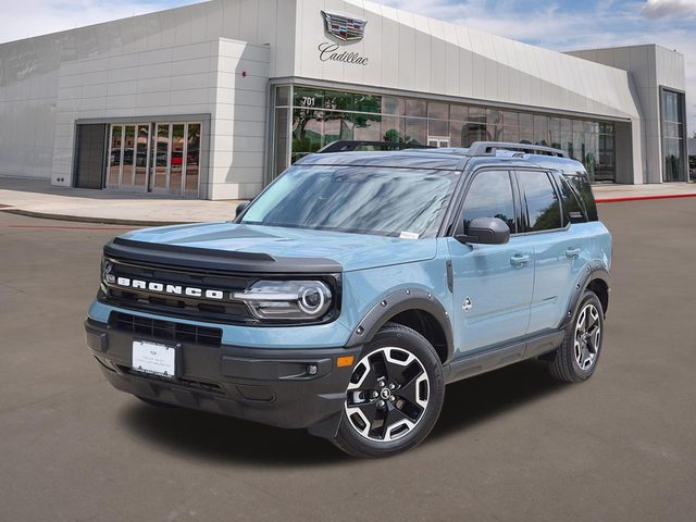 2023 Ford Bronco Sport Outer Banks 4WD photo
