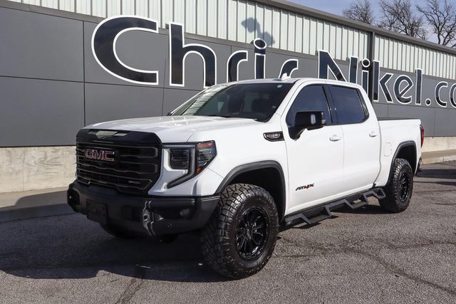 2023 GMC Sierra 1500 AT4X 4WD photo