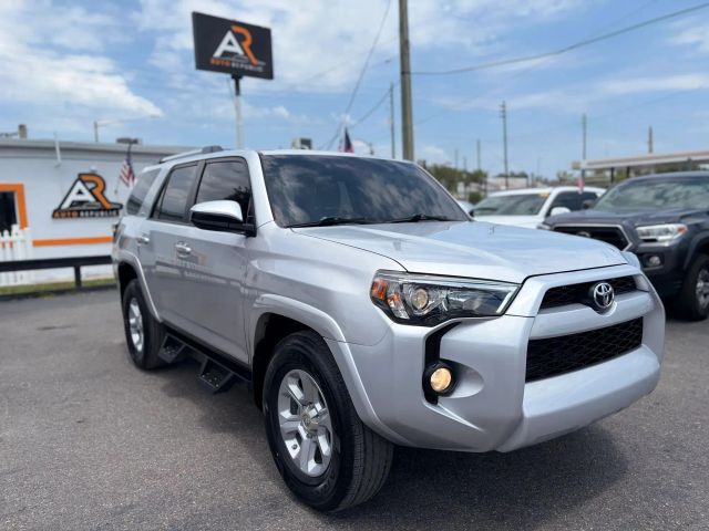 2019 Toyota 4Runner SR5 RWD photo