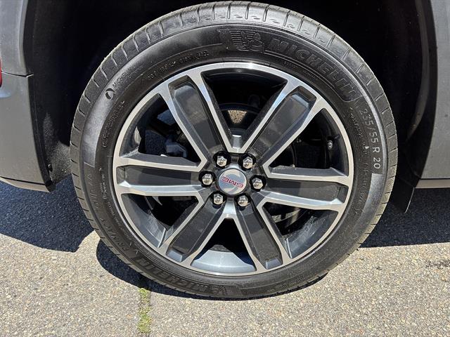 2023 GMC Acadia SLT AWD photo