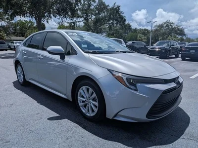 2023 Toyota Corolla Hybrid LE FWD photo