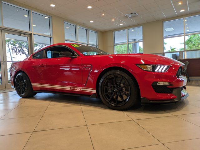 2016 Ford Mustang Shelby GT350 RWD photo