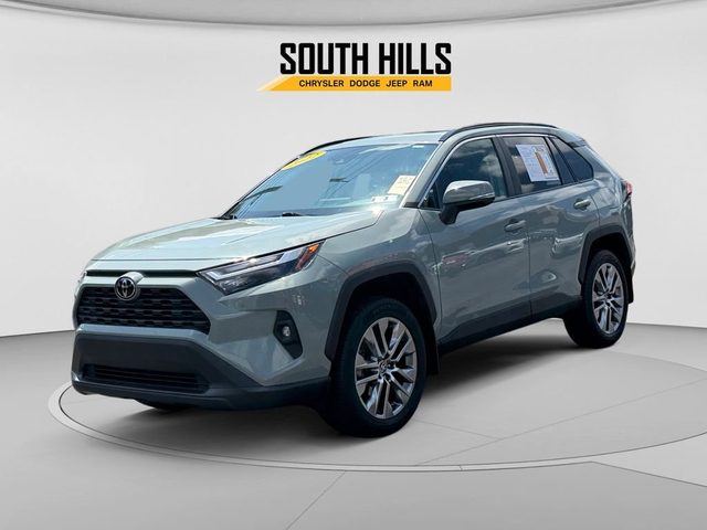 2022 Toyota RAV4 XLE Premium AWD photo