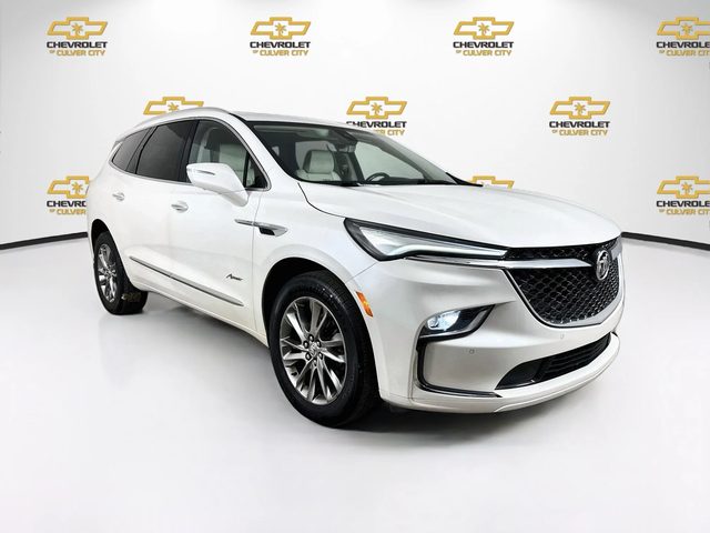2023 Buick Enclave Avenir AWD photo