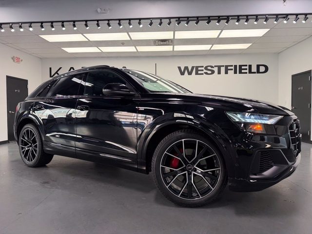2023 Audi Q8 Prestige AWD photo