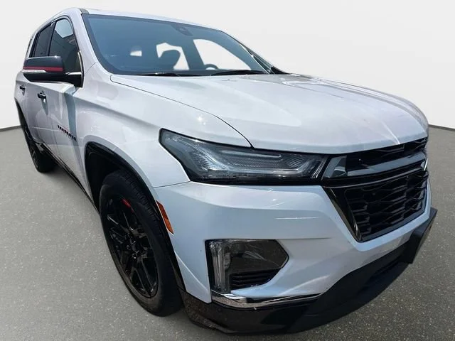 2023 Chevrolet Traverse Premier AWD photo
