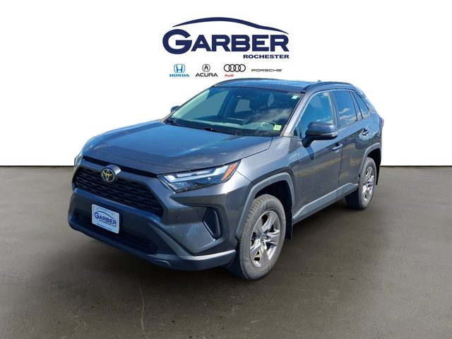 2023 Toyota RAV4 XLE AWD photo