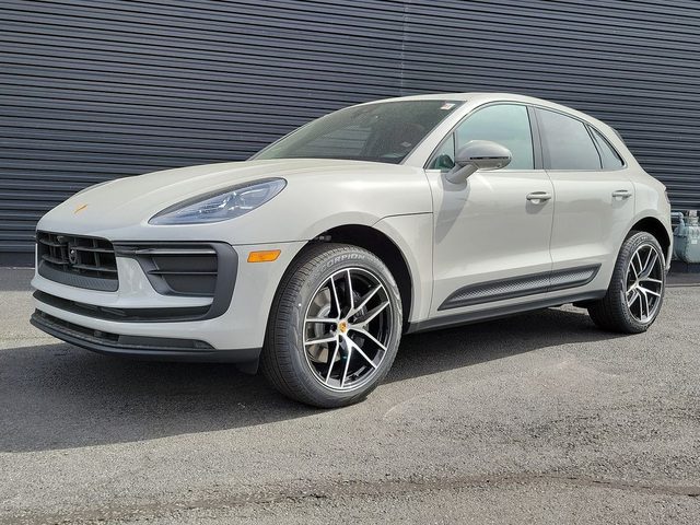 2023 Porsche Macan T AWD photo