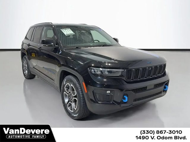 2023 Jeep Grand Cherokee Trailhawk 4WD photo