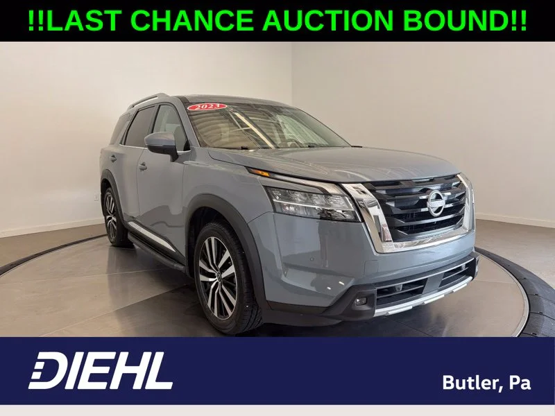 2023 Nissan Pathfinder Platinum 4WD photo