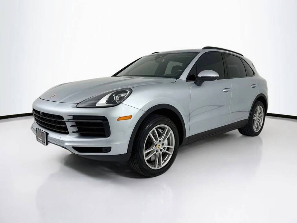 2023 Porsche Cayenne AWD photo