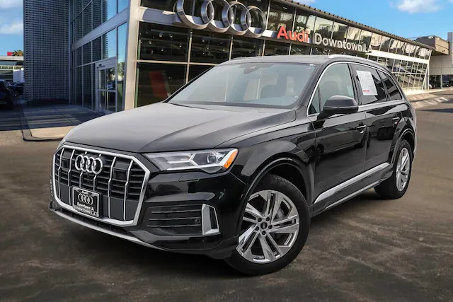 2023 Audi Q7 Premium AWD photo